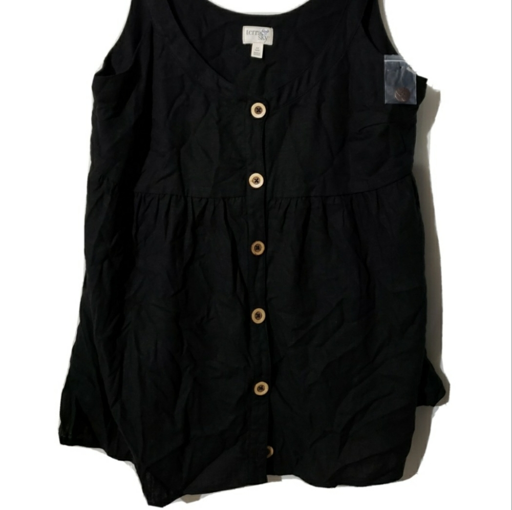 Button Front Tank plus size - Picture 2 of 2